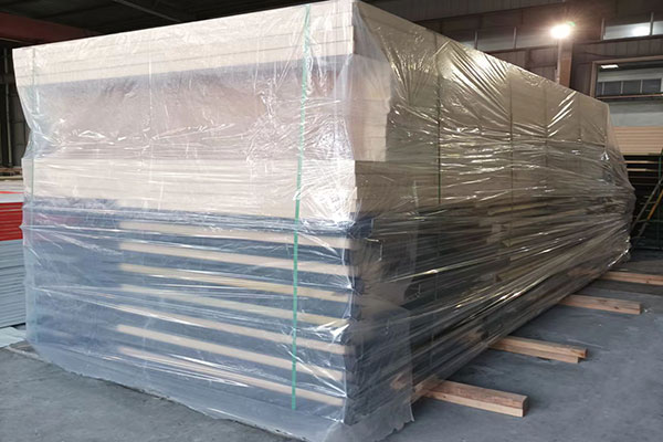 Off-Road RV Body Panel Packaging
