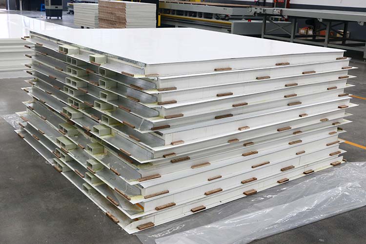 Truck Body Sandwich Panels