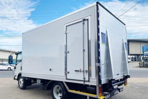 Read more about the article 4,5 m GFK-LKW-Aufbau