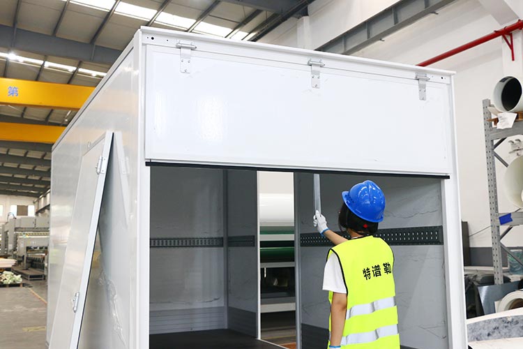 dry freight truck body manufacturers