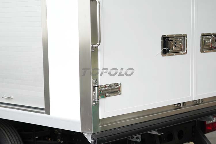 Experts in Refrigerated Box Trucks