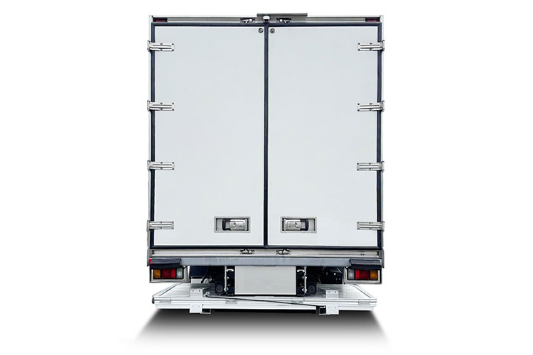 7.6m 12-pallet GRP Reefer Truck Box With Side Door - Image 4