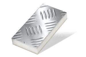 Read more about the article Bodenbelag mit PET-Schaumkern und Riffelblech-Aluminium-Deckschicht