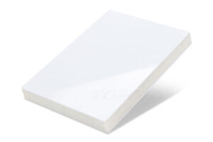 Read more about the article Sandwichpaneele mit glänzender PVC-Deckschicht und PET-Schaumkern für Schränke